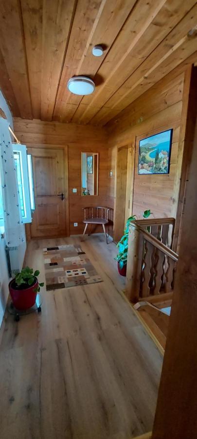 Ruhig Gelegene Ferienwohnung Im Gruenen Mit Terrasse Und Kleinem Garten Rotthalmuenster 外观 照片